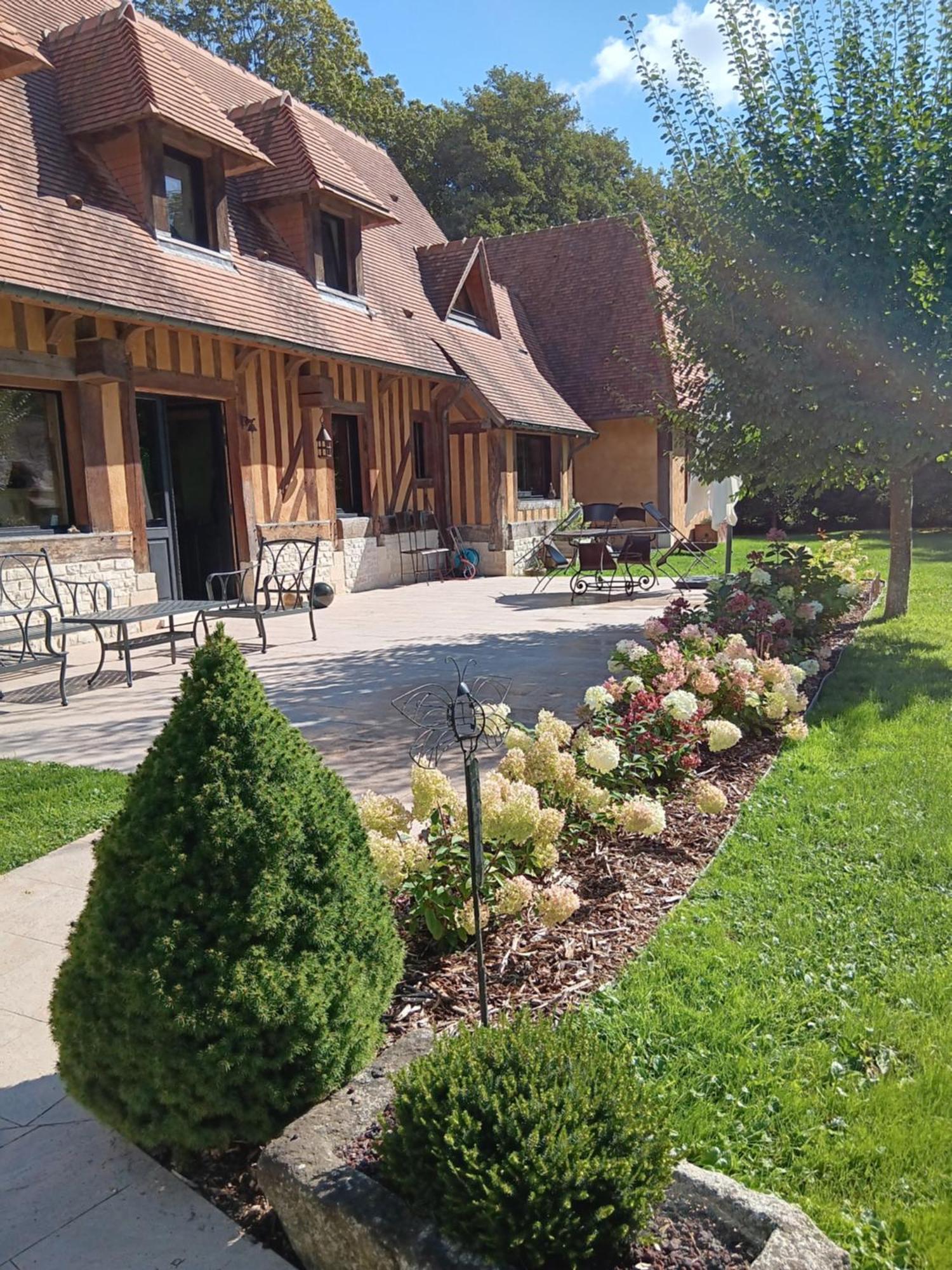 Le Clos Joly 14 Saint-Gatien-des-Bois Bagian luar foto